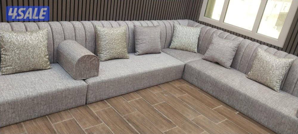 تفصال وتنجيد جميع انواع الأطقم والجلسات والستاير0