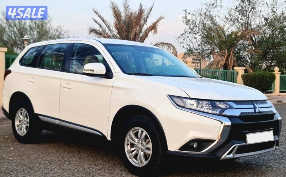 Outlander 22 original paint except 2 pieces1