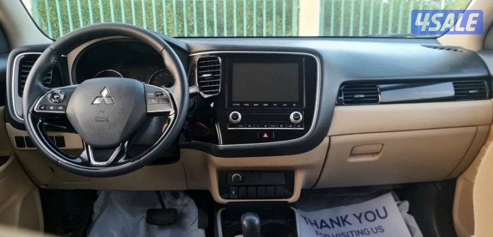 Outlander 22 original paint except 2 pieces2