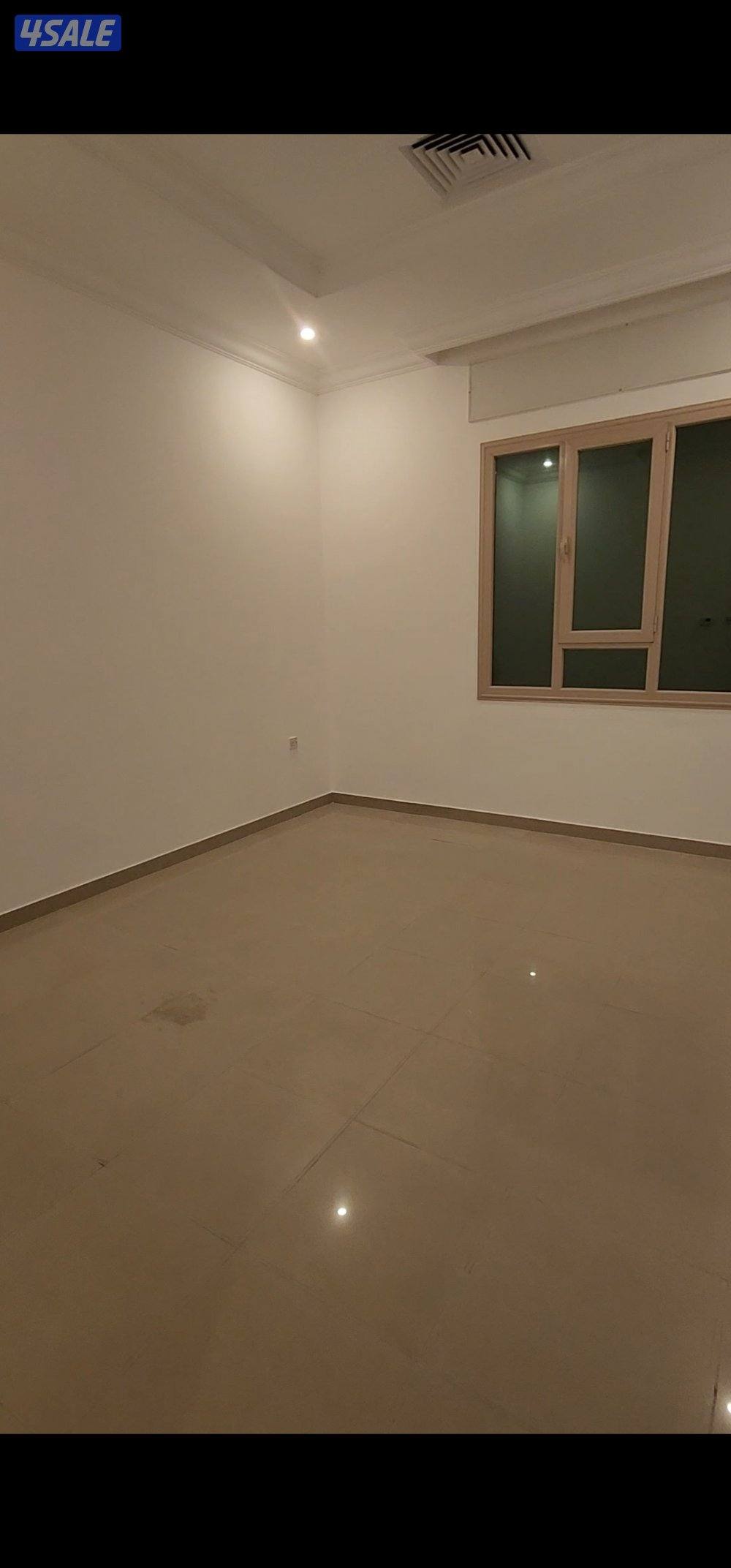 للإيجار شقة واسعة أشبيليه ق2 & دور جابر الأحمد شقق رميثية بيان5