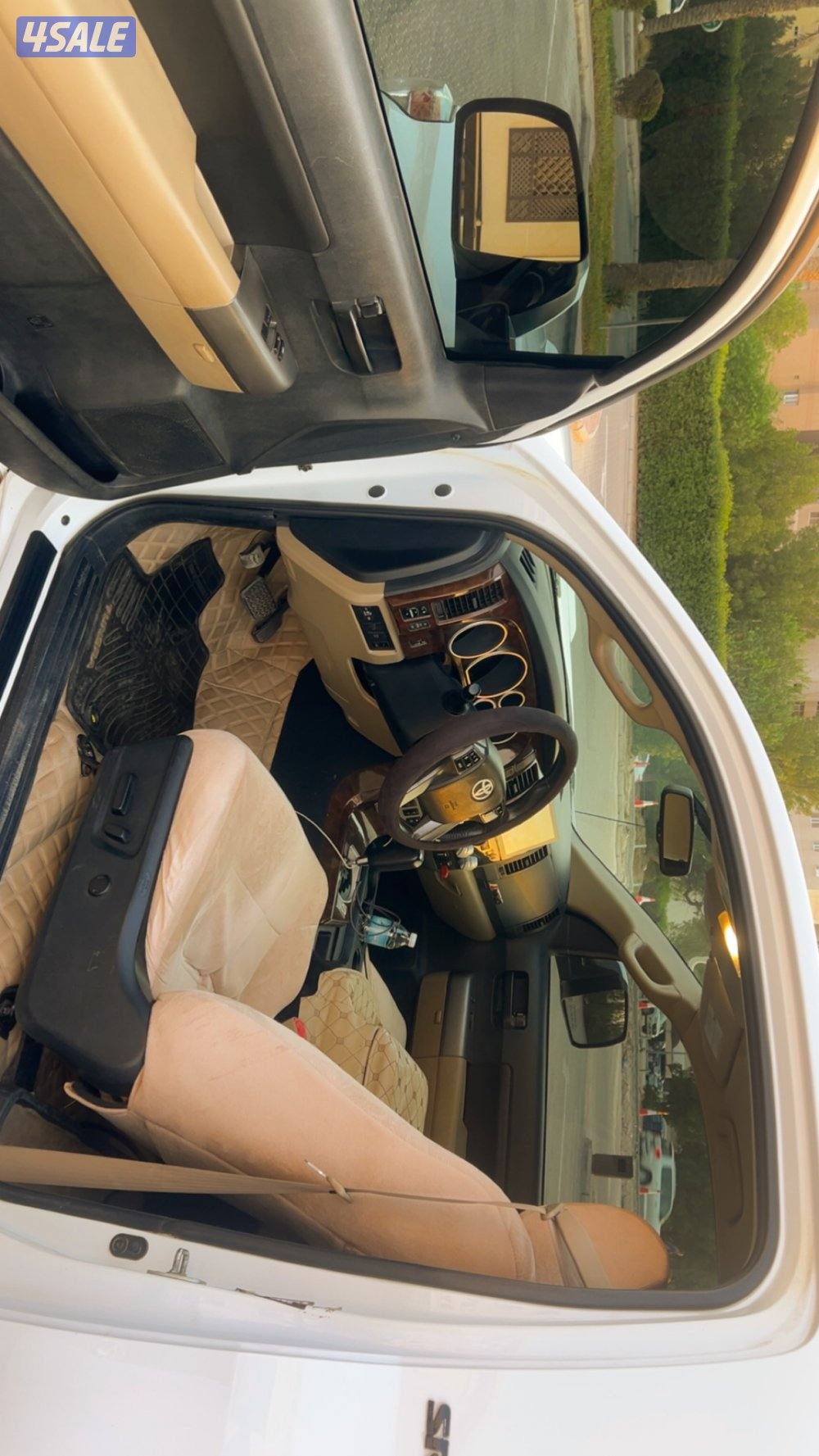 للبيع تندرا باب واحد7