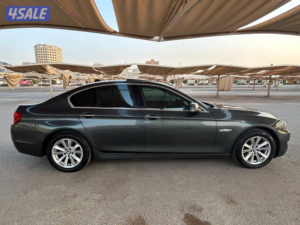 بي ام 530 i - موديل 2013 - صبغ الوكالة - 6 سلندر - وارد الغانم6
