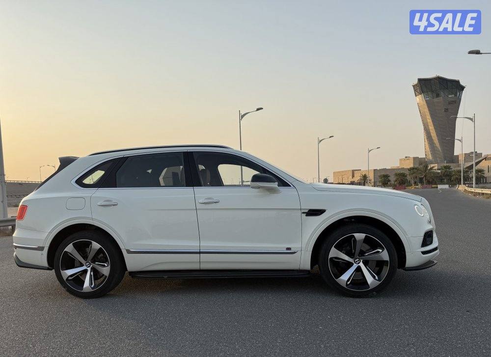 بنتلي بينتايحا2