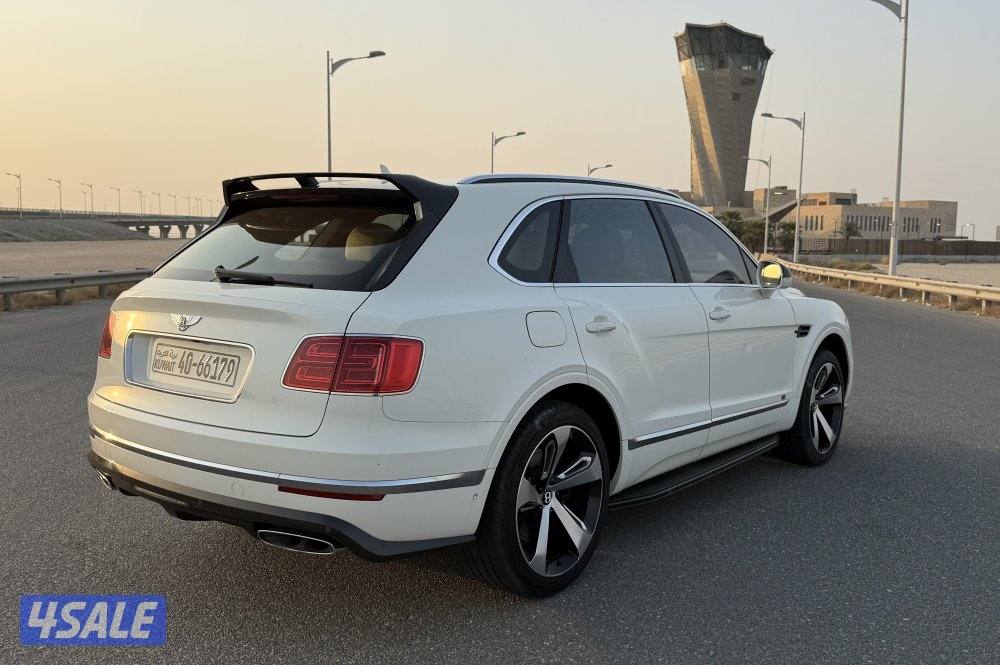 بنتلي بينتايحا3