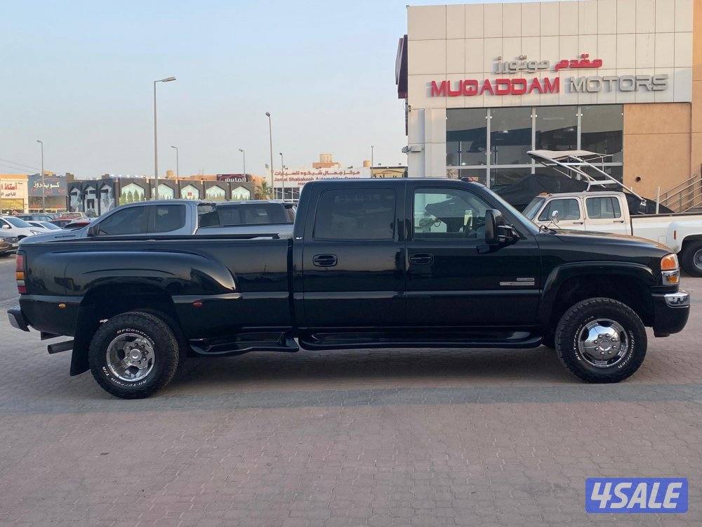 للبيع وانيت دينالي ديزل GMC سيرا موديل 20084