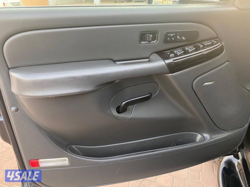 للبيع وانيت دينالي ديزل GMC سيرا موديل 200811