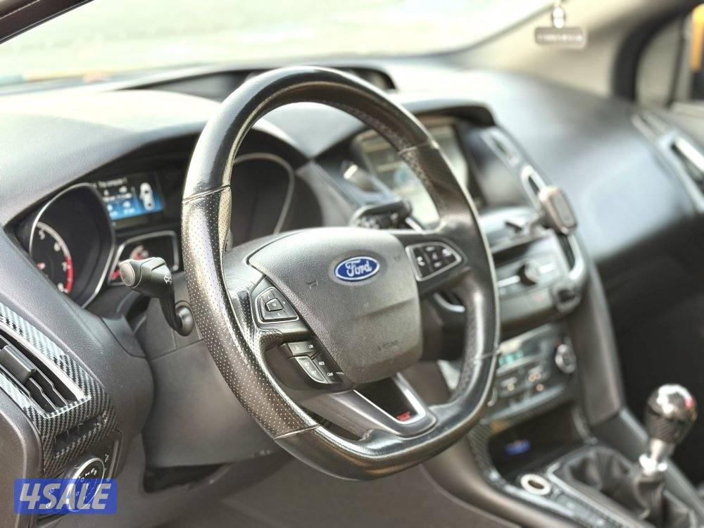 فوكس ST تيربو قير عادي بحالة ممتازه9