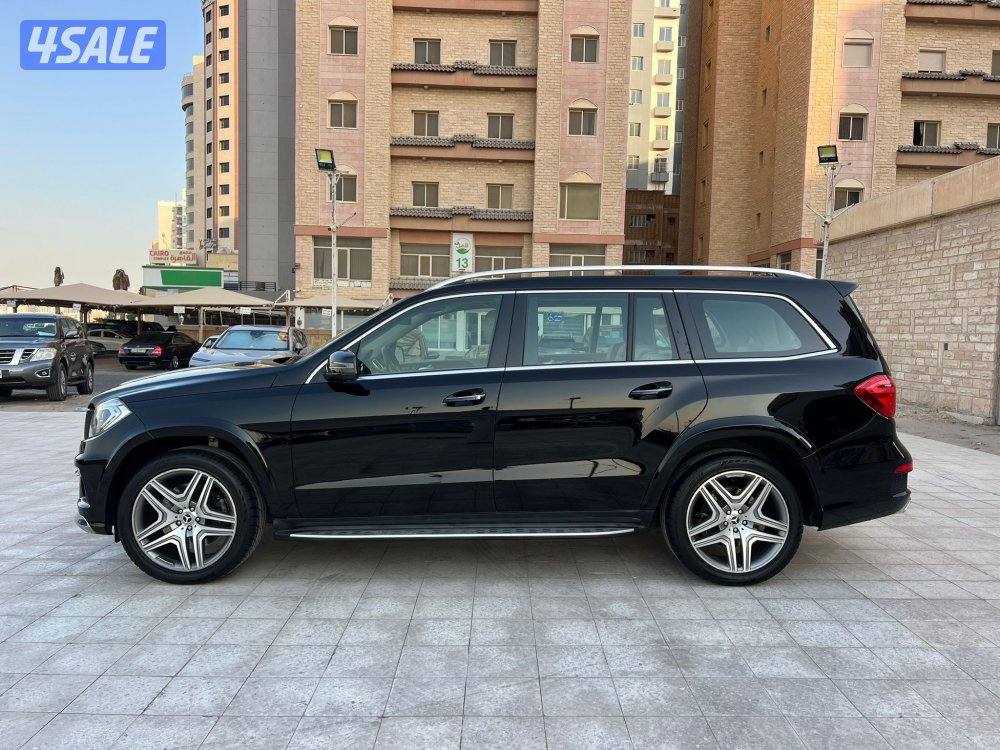مرسيدس 2013/GL500 ماشي 118 الف بحالة الوكاله صبغ الوكاله شرط الفحص3
