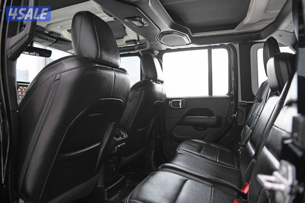 جيب رانجلر4