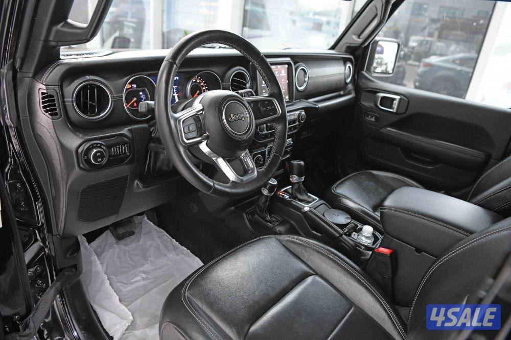 جيب رانجلر5