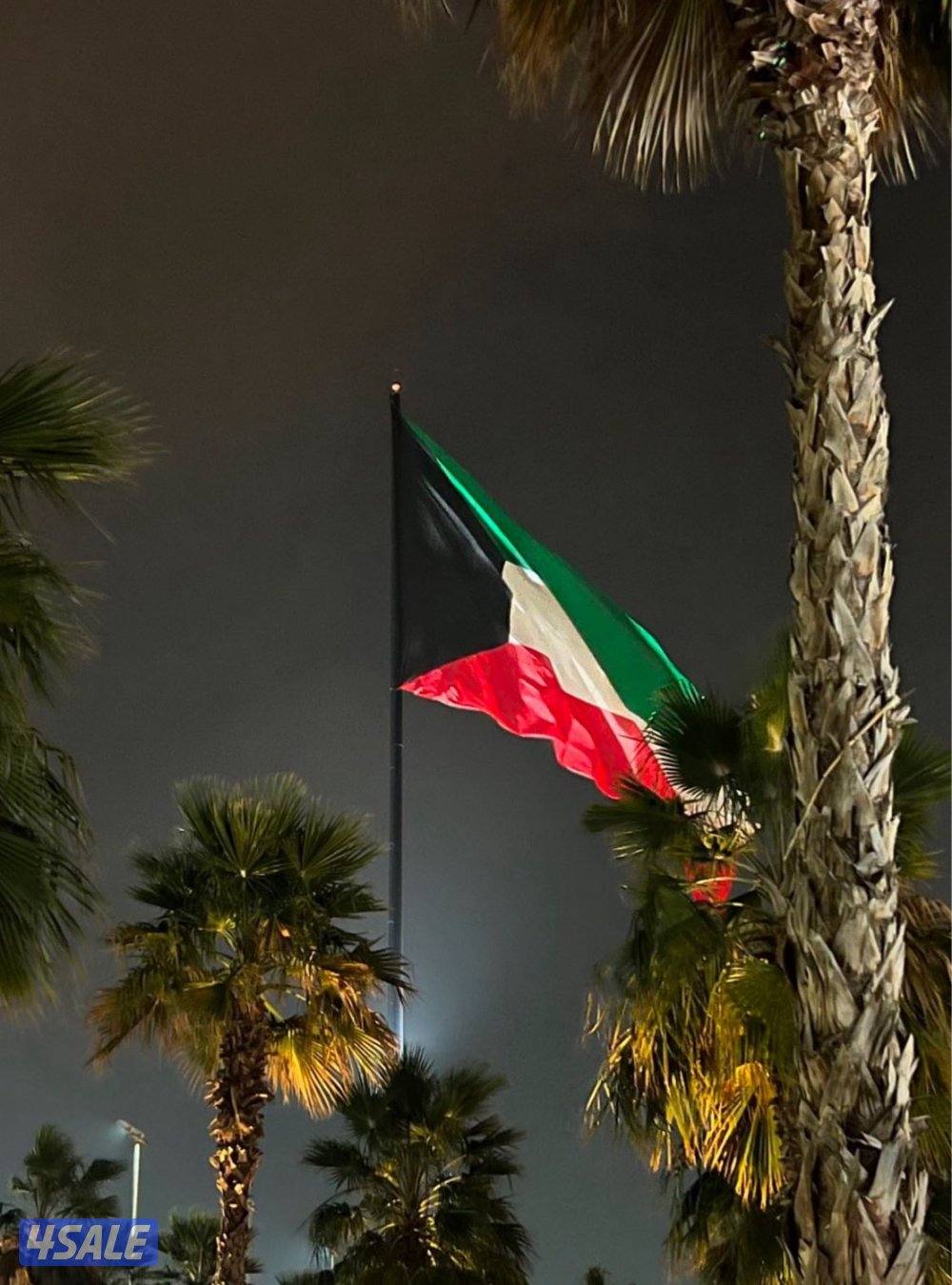 السلام عليكم يوجد لدينا عمال1