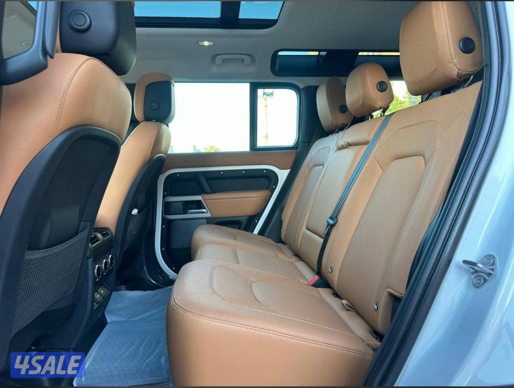 للبيع DEFENDER HSE  ‏P400 موديل 2024 بحالة الوكاله ماشي 16 الف فقط7