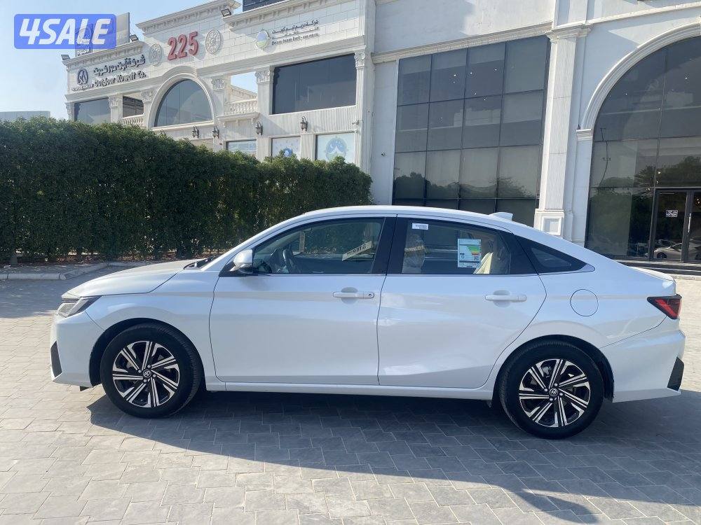 للبيع 2023 فل ابشن تحت الكفاله عداد 442