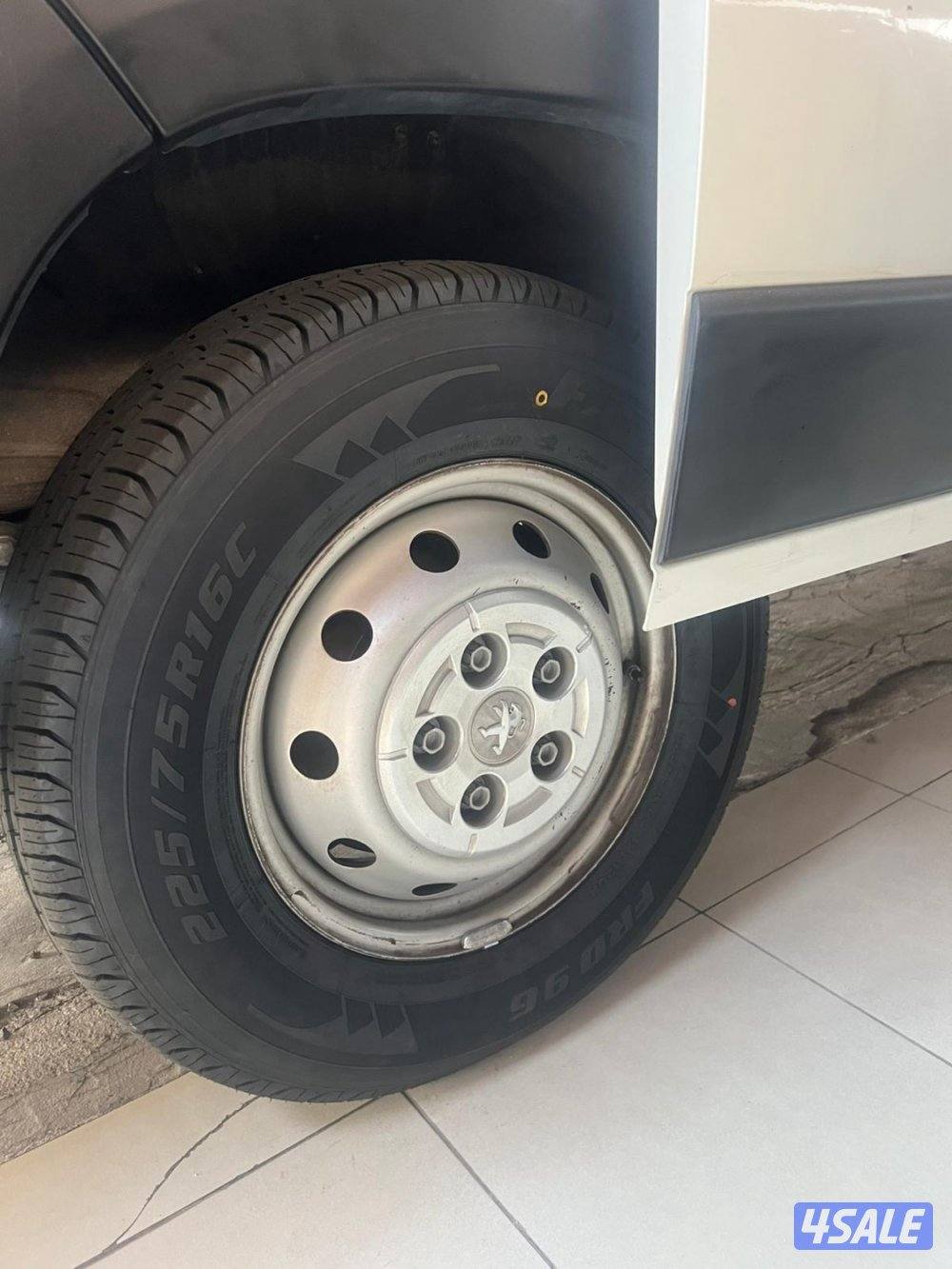 Van Peugeot فان بوكسر بيجو5