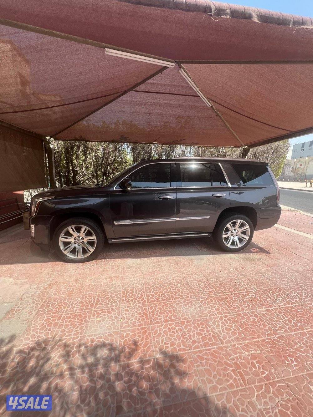 اسكاليد 2015 وكالة الكويت1