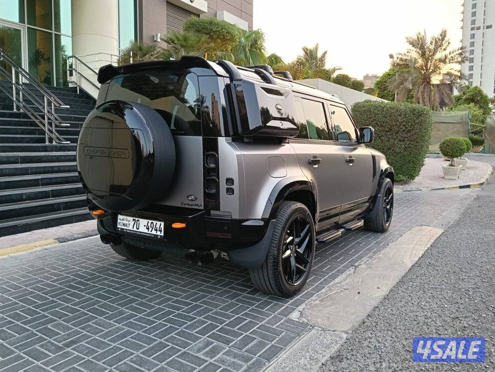 السالمية لاند روفر ديفندر موديل 2023 V65