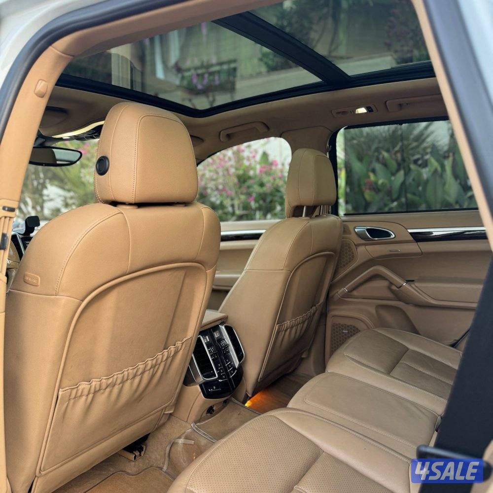 كاين S / عداد 131 الف / صبغ قطعه وحده فقط / السعر نهائي10