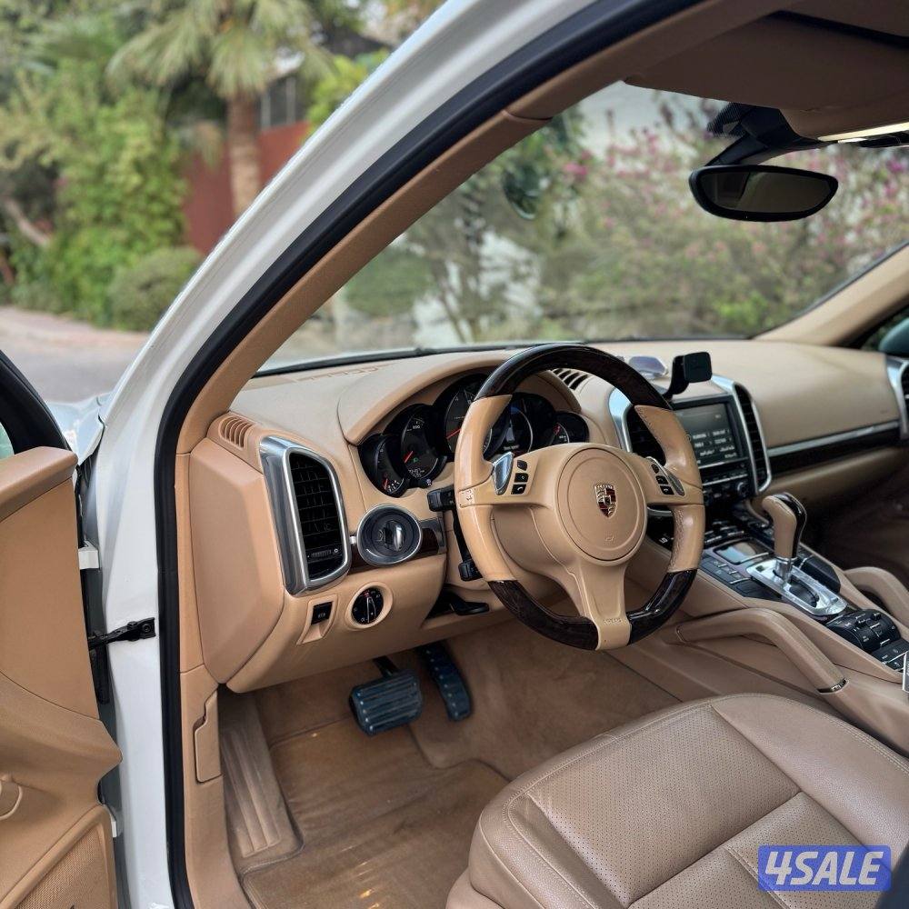 كاين S / عداد 131 الف / صبغ قطعه وحده فقط / السعر نهائي12