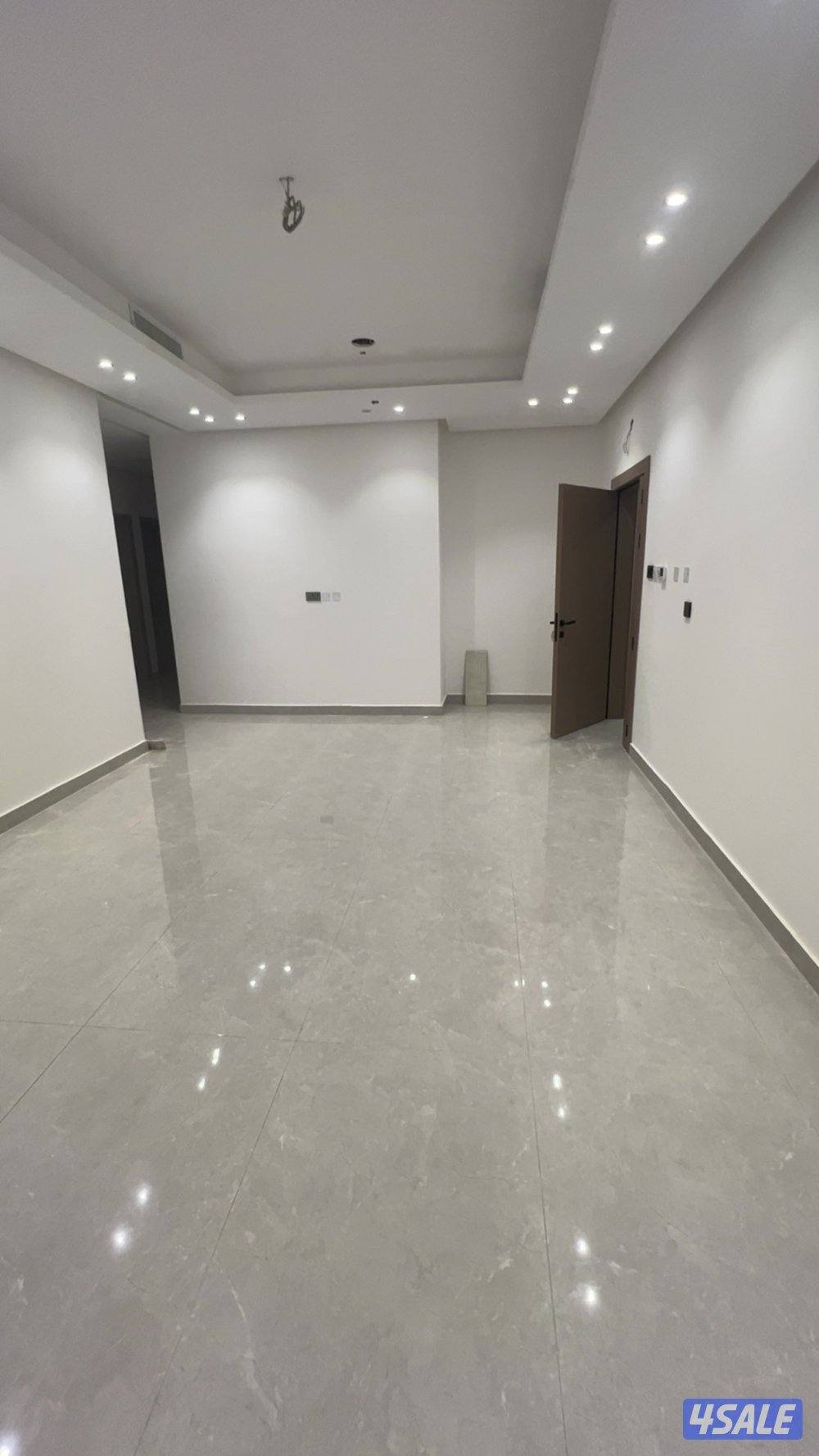 جنوب عبدالله المبارك قطعه 5 شارع 508 قسيمه 13310