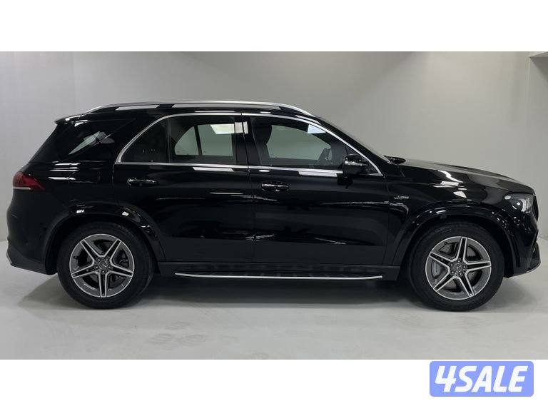 Mercedes-Benz GLE SUV4