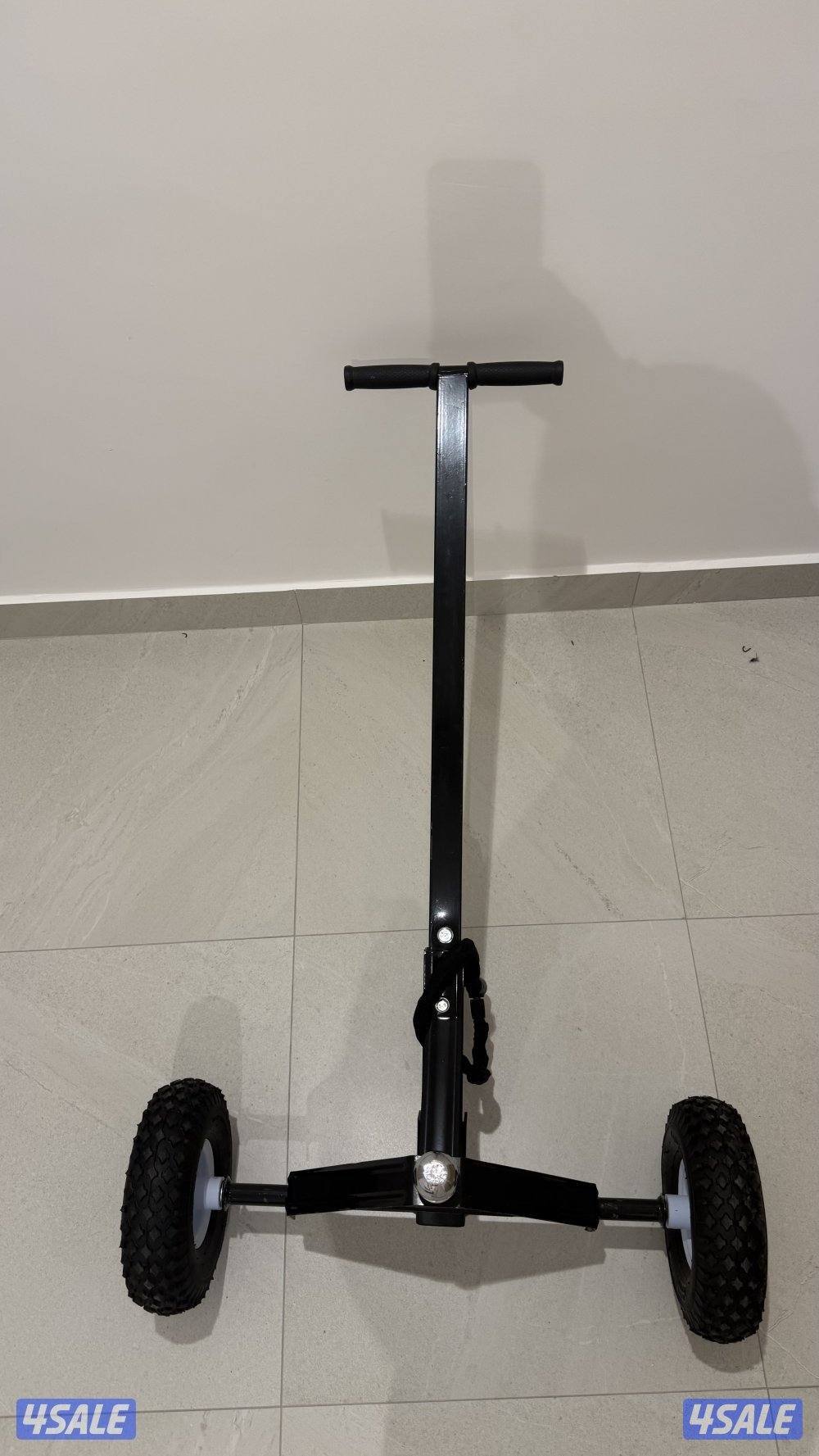 للبيع عربانه سحب قوارب وكرفانات0