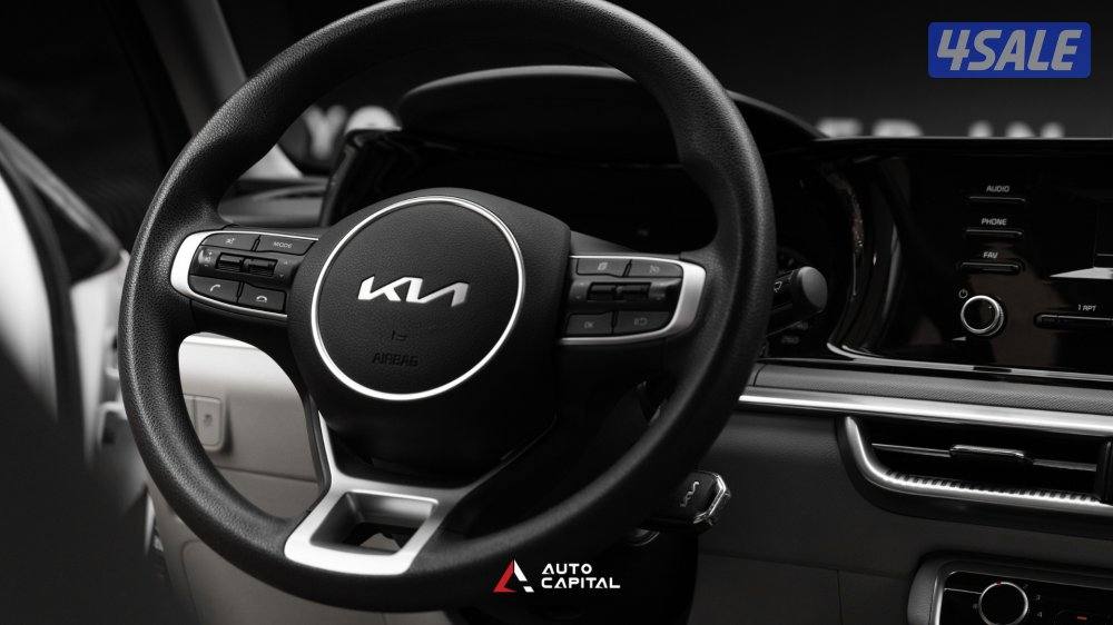 KIA K5 - Original Paint with Free Tinting From LLUMAR6