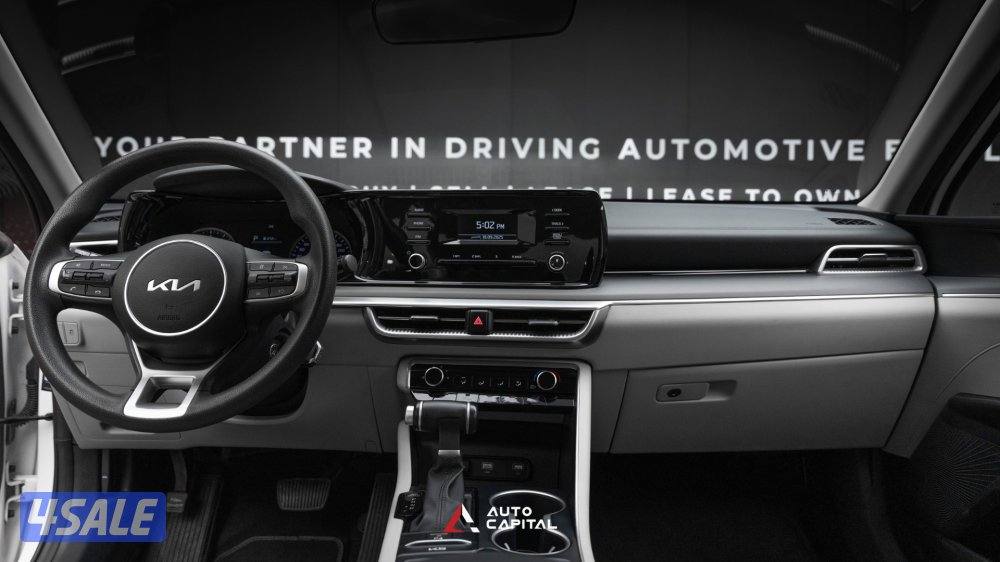 KIA K5 - Original Paint with Free Tinting From LLUMAR10