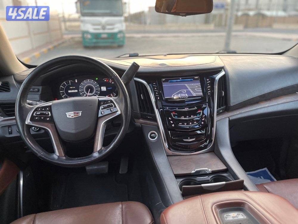 كاديلاك اسكاليد وارد الخليج صبغ قطعه والباقي شرط الفحص الفحص7