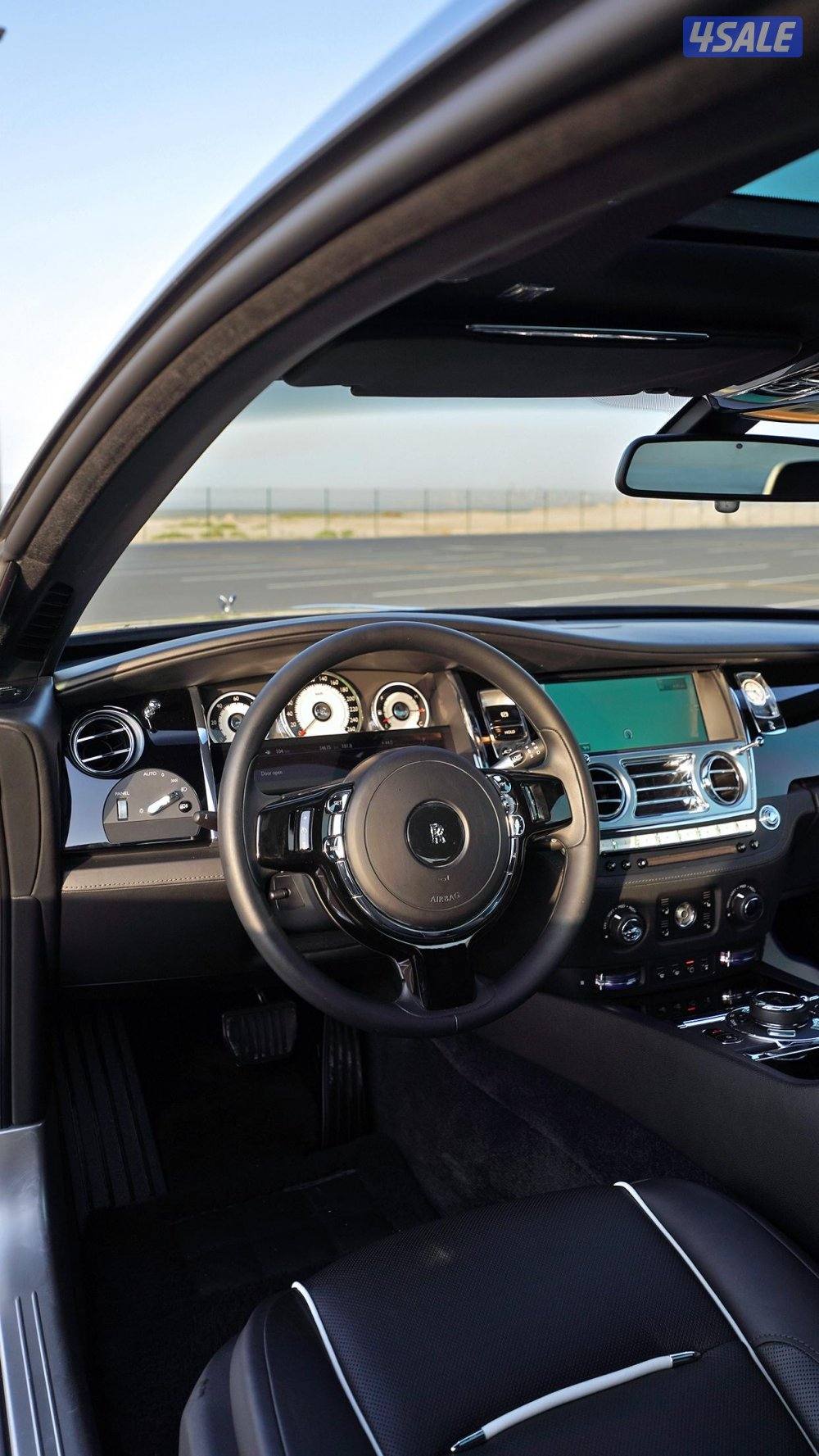 ROLLS ROYCE WRAITH _2014 عداد 34 الف فقط6