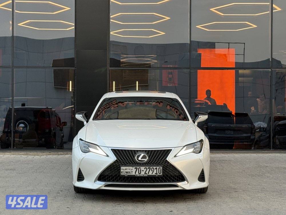 LEXUS RC300 _ 2022 عداد 44 الف فقط2