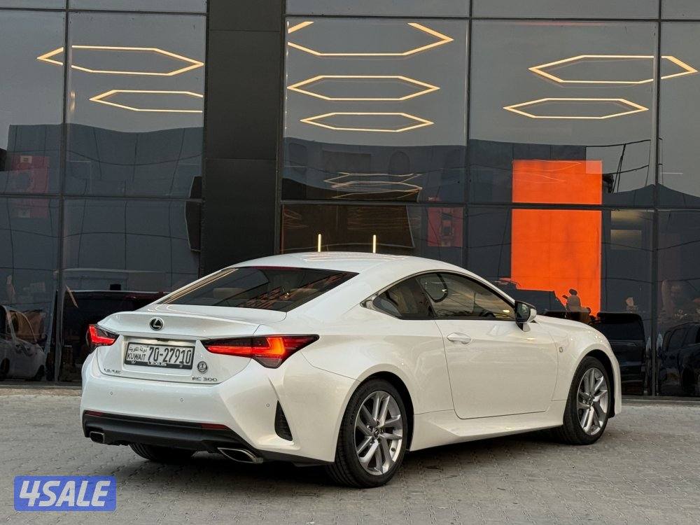 LEXUS RC300 _ 2022 عداد 44 الف فقط3