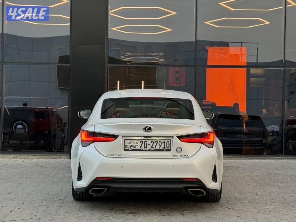 LEXUS RC300 _ 2022 عداد 44 الف فقط5