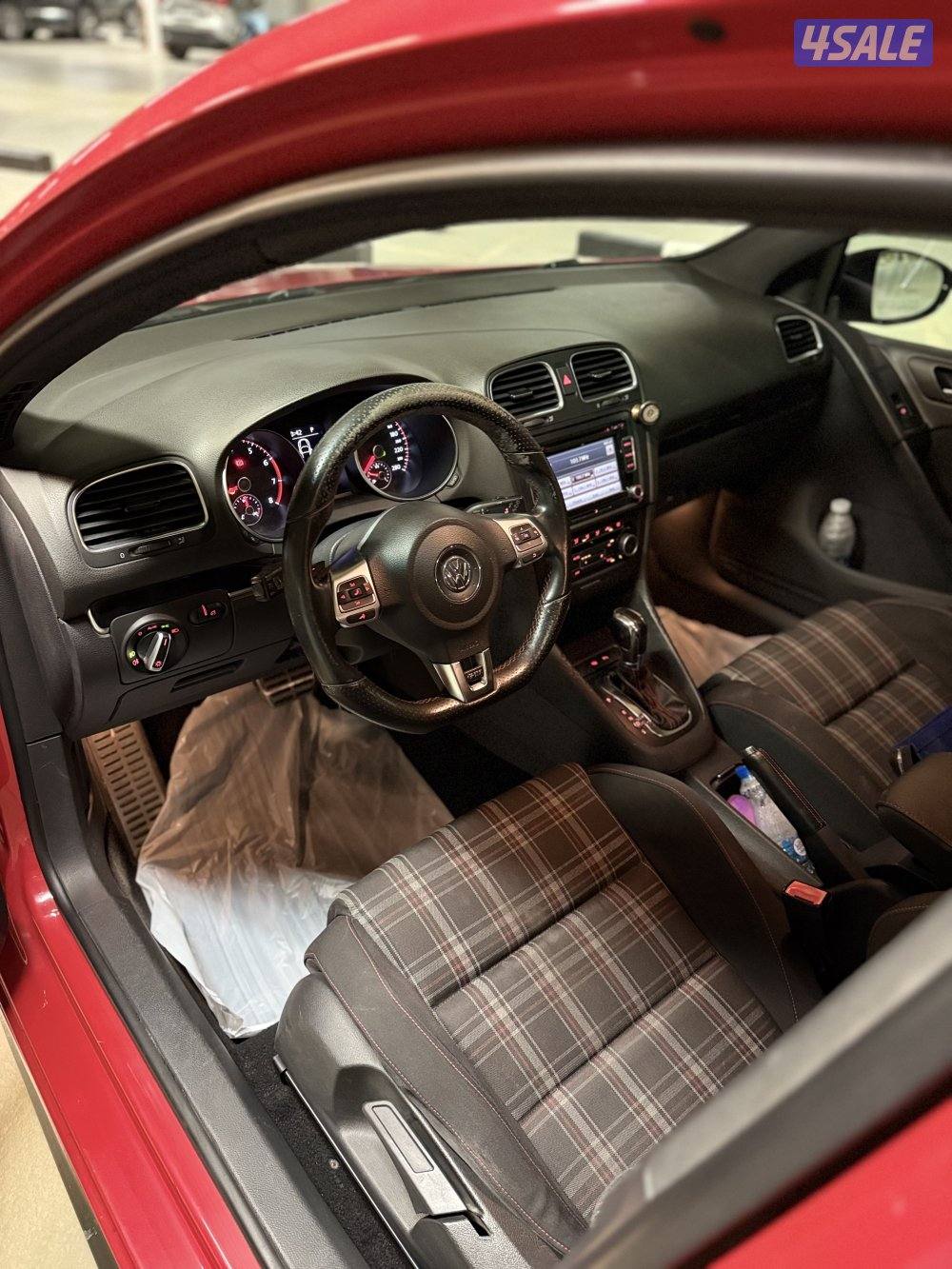 VW GOLF GTi // 2012 بقمه النظافه3