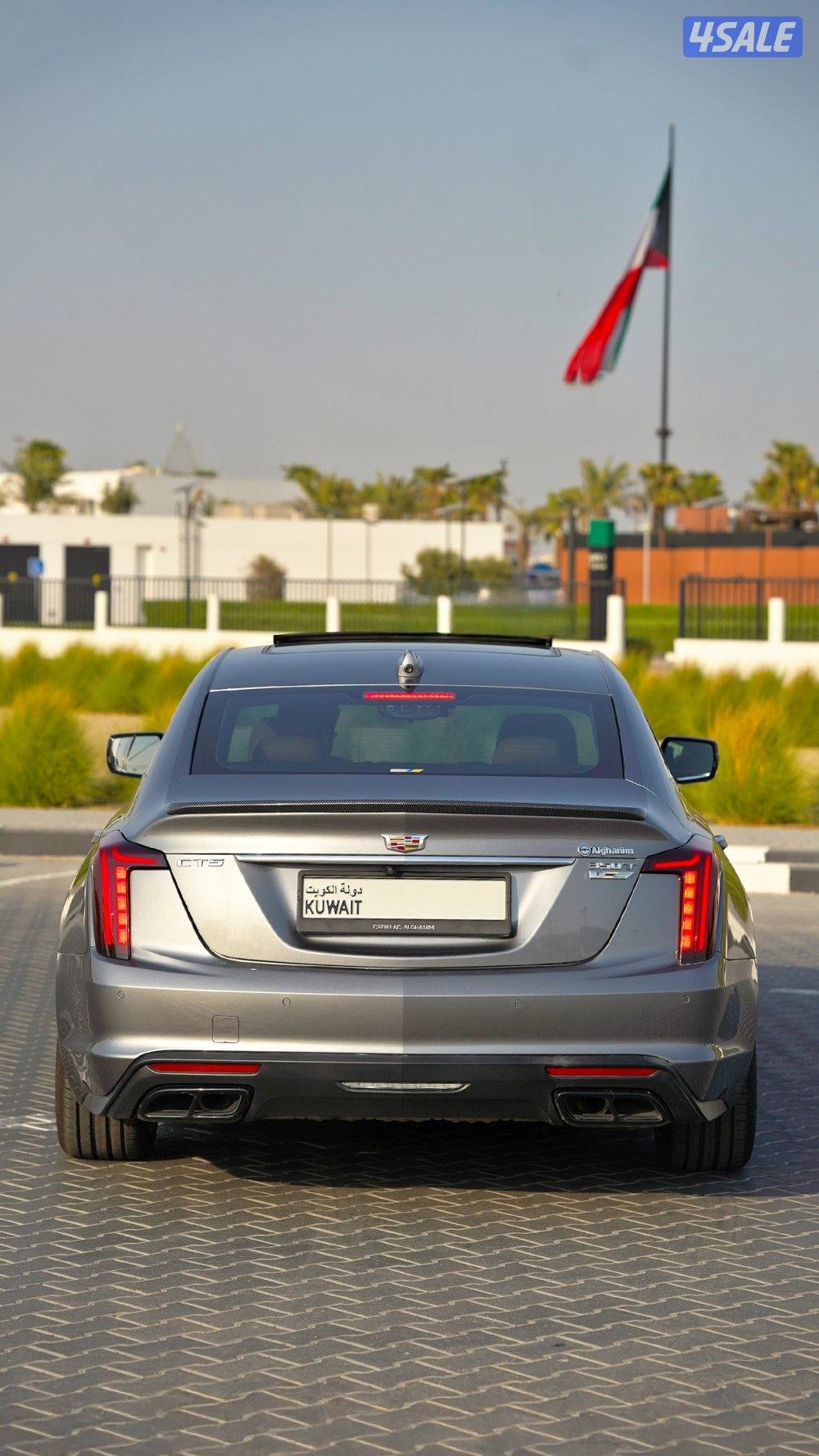 CT5 luxury Full Option 38 KM1