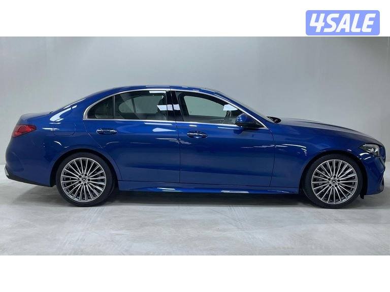 Mercedes-Benz C-Class4