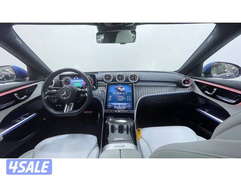 Mercedes-Benz C-Class11