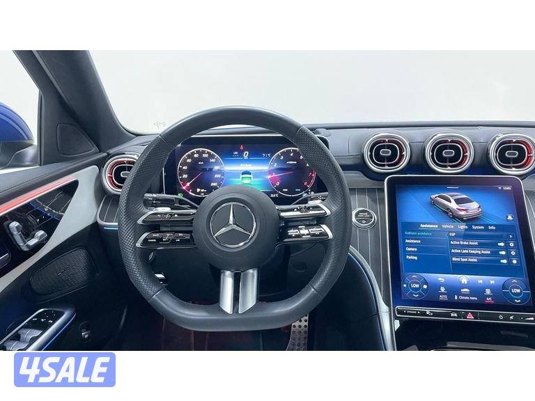 Mercedes-Benz C-Class12