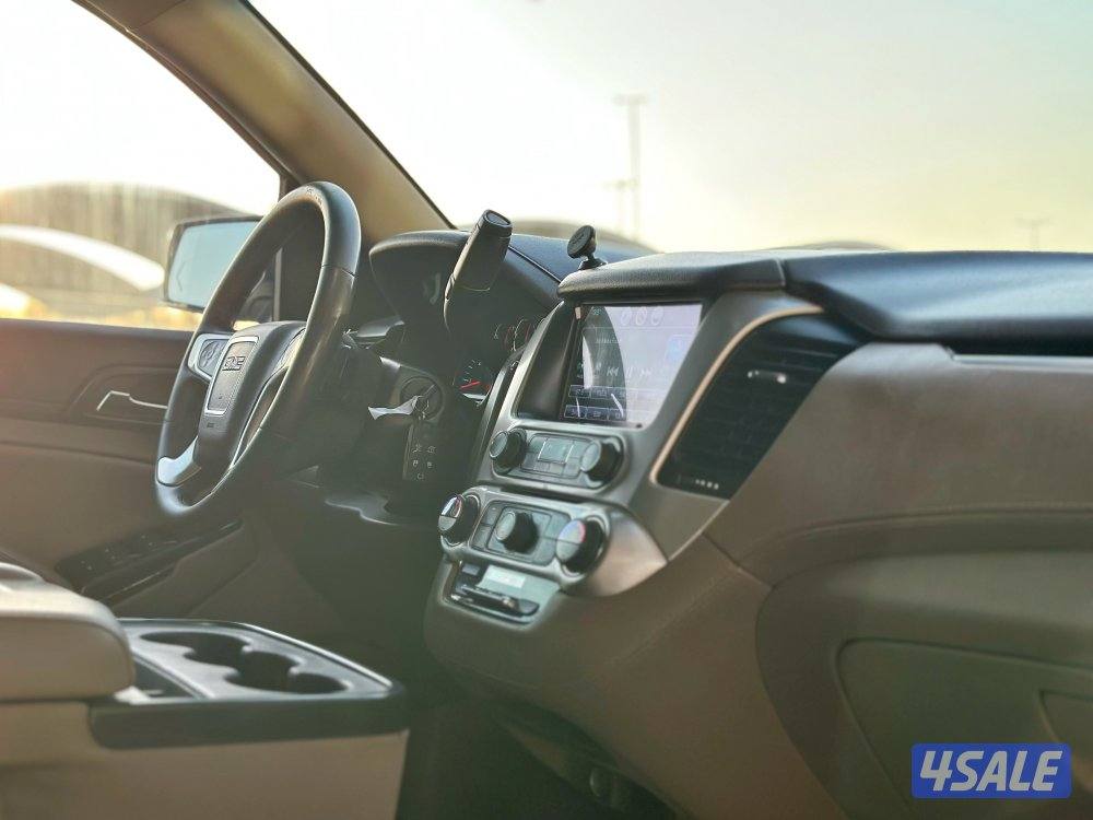 معرض القمة🚩8