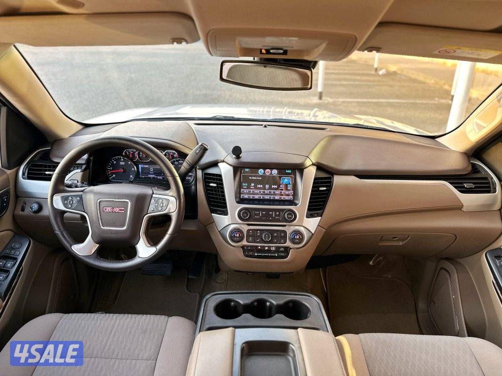 معرض القمة🚩11