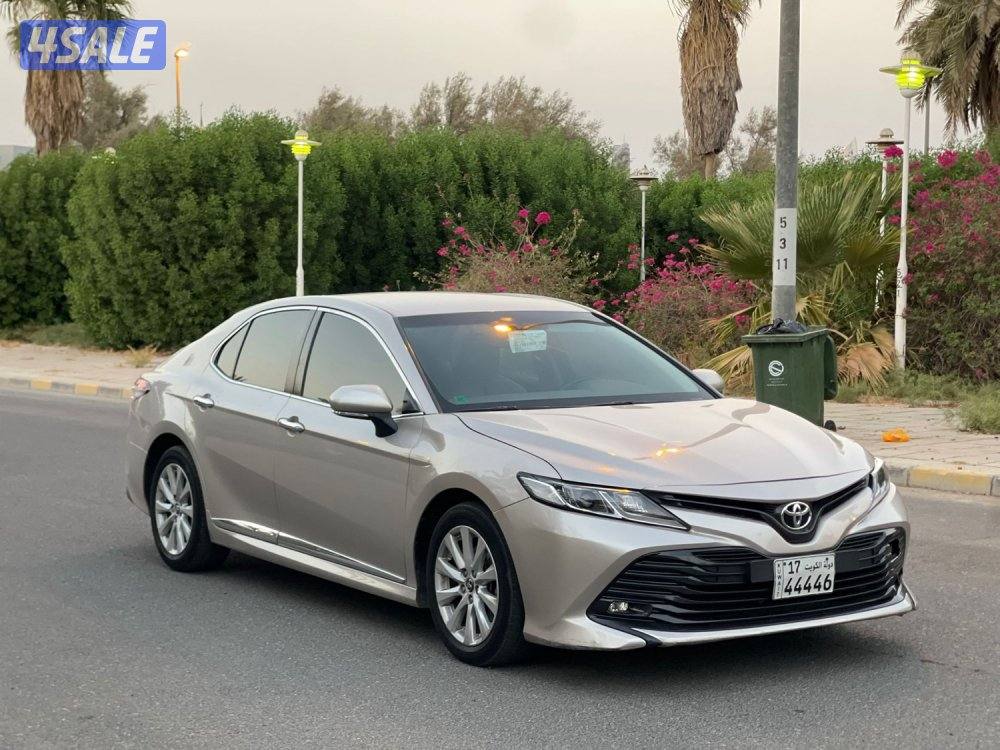 كامري GLE 2019 بحالة الوكاله1