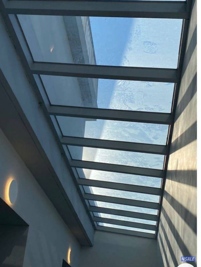 فني زجاج والمنيوم11