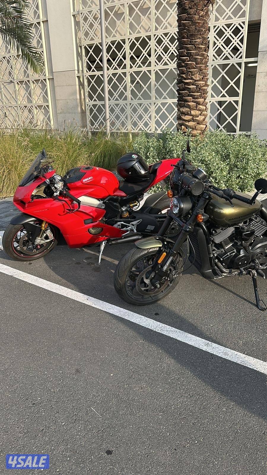 2018 Ducati Panigale V4S5