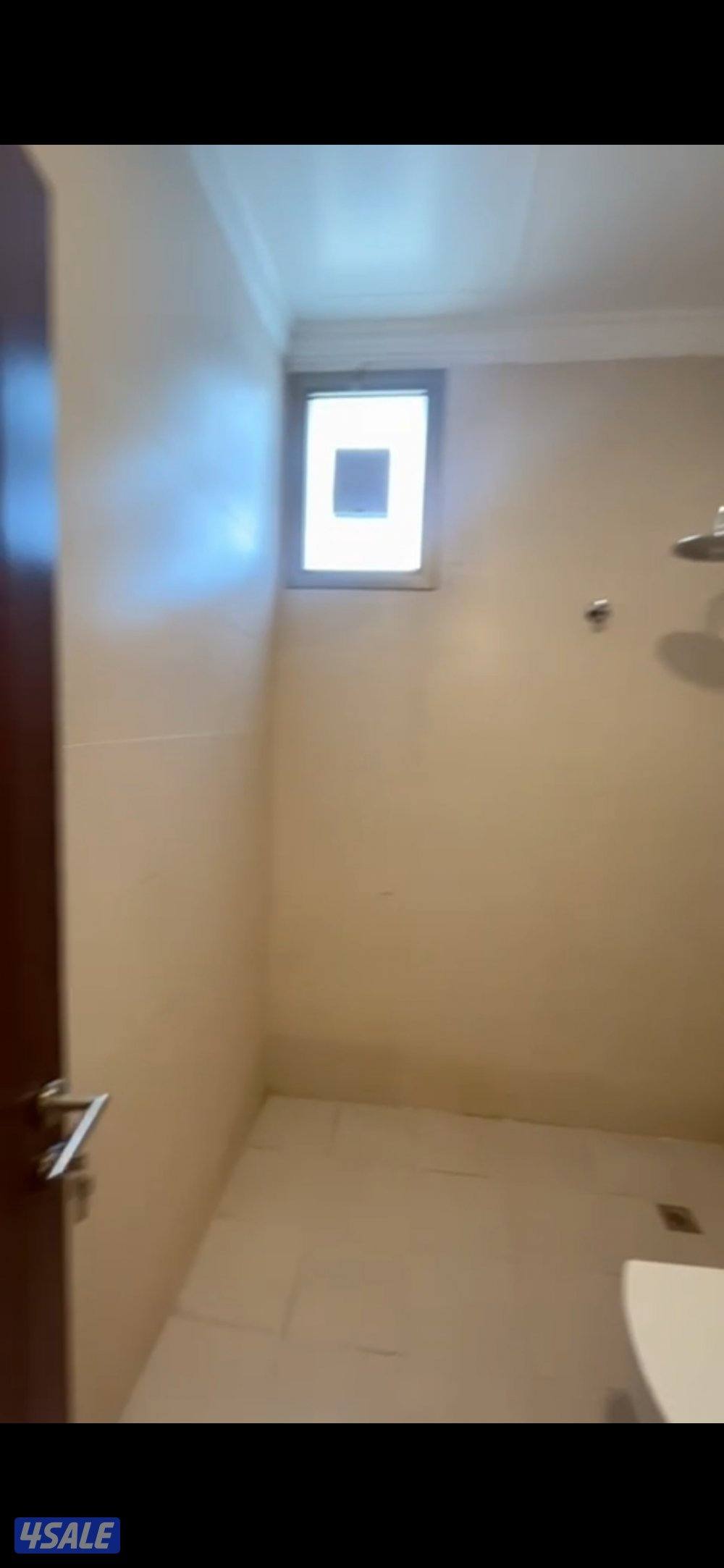 للإيجار شقة في أبو فطيرة2