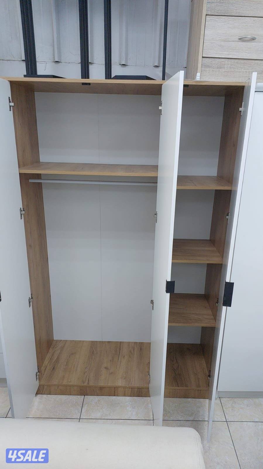 كبتات ٢ باب ارفف وباب علاق جديد للعمالة المنزلية6