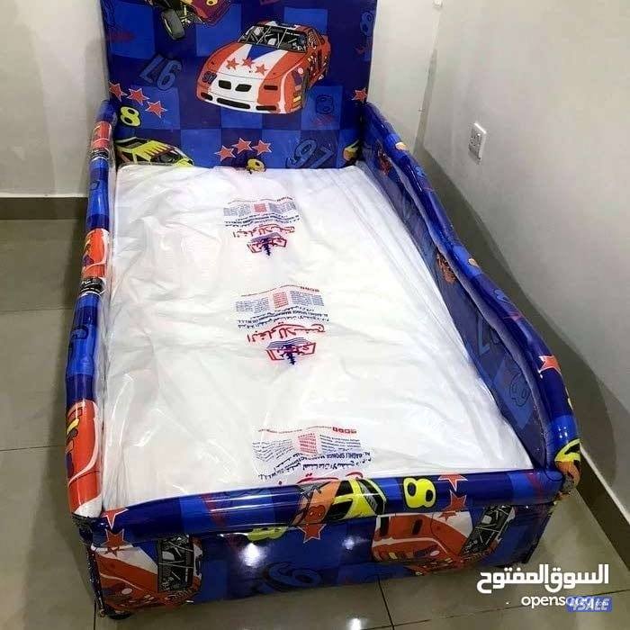 منجره الطفل الان جميع انواع الفرشات طبي0