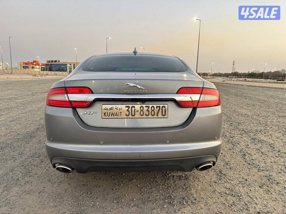 جاكوار XF موديل ٢٠١٥ فل كامل المواصفات صبغ وكالة3