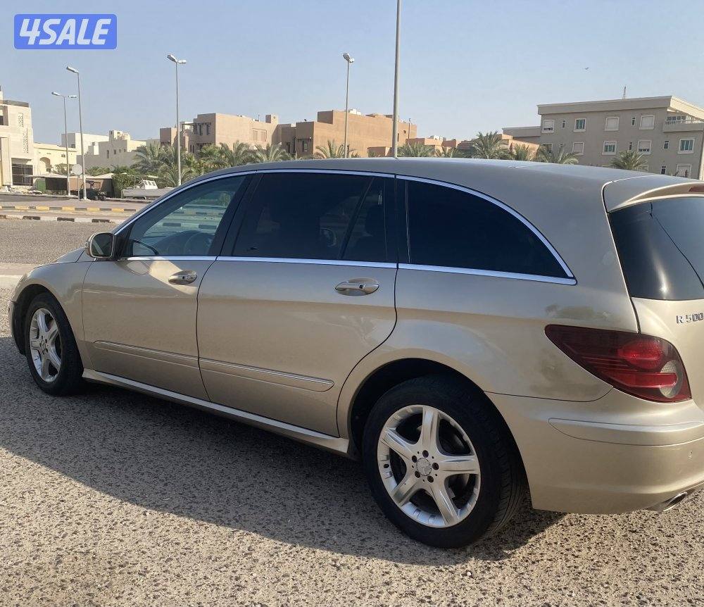 مرسيدس R 500 موديل 2006 وارد وكالة لكويت كامل  المواصفات ماشي 267 ألف3