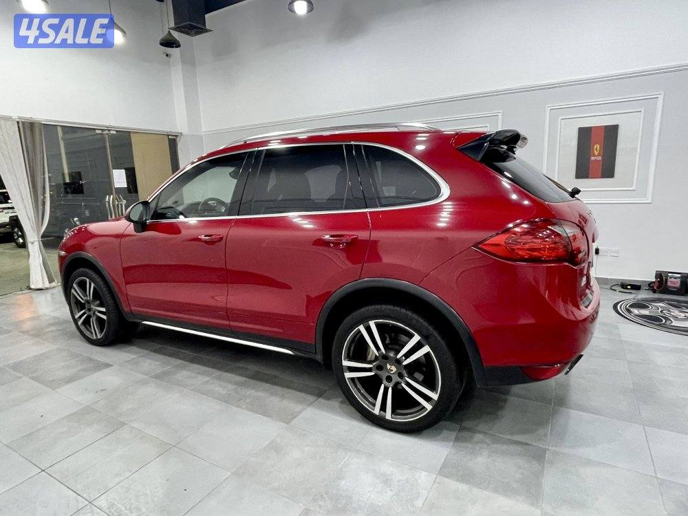 Cayenne S 2014 Red + Red2