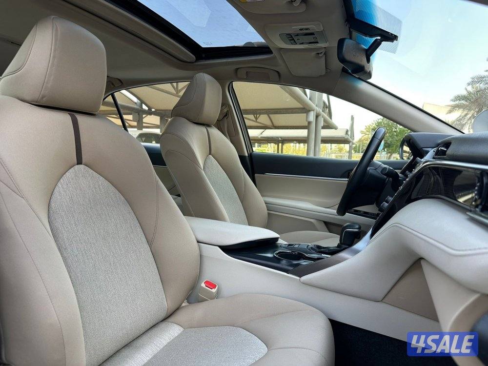 للبيع كامري GLE موديل 2019 وارد الساير8