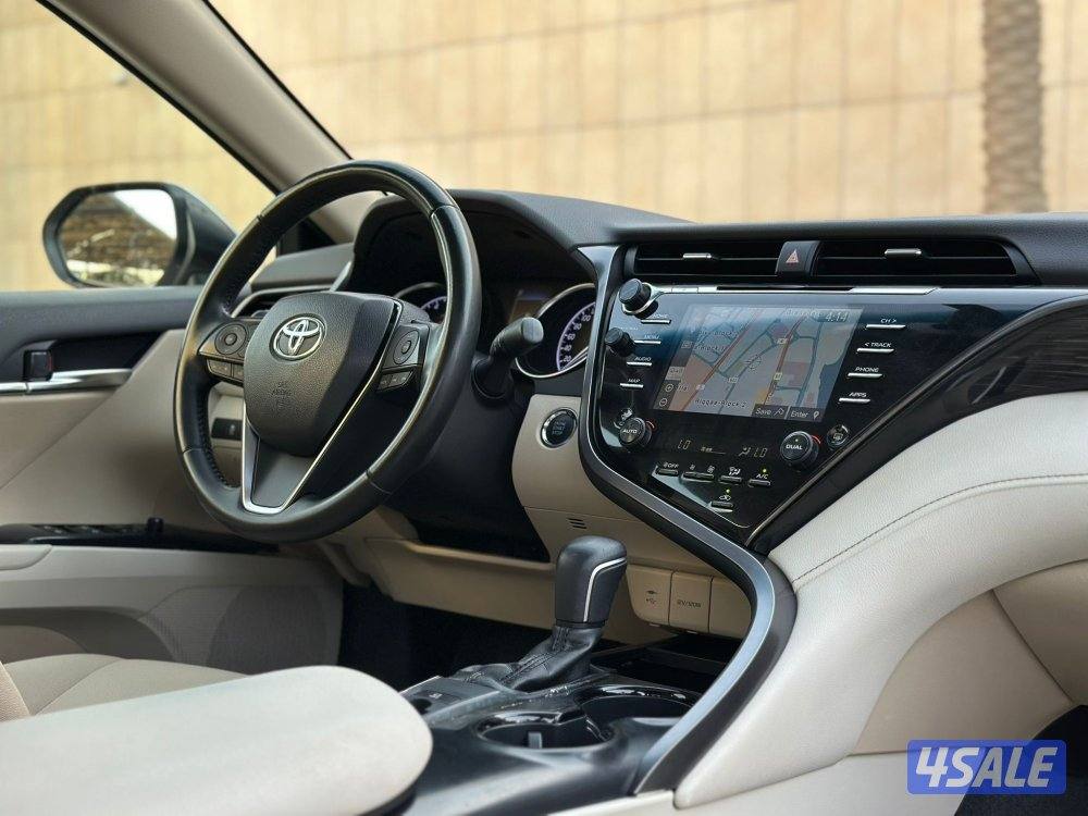 للبيع كامري GLE موديل 2019 وارد الساير9